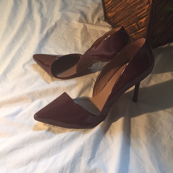 Arezzo heels/closed toe sz 39 excellent condition - Picture 2 of 6